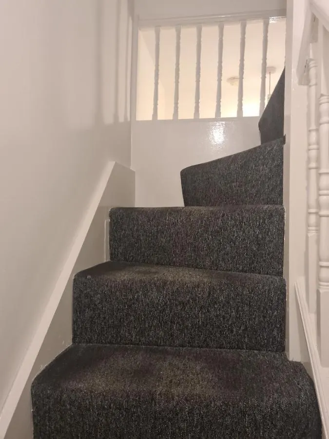 منزل للإقامة لندن B.H Guest House المملكة المتحدة